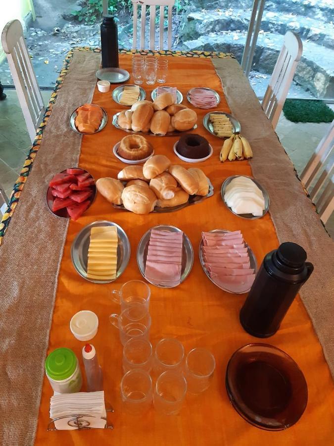 Banana Leaf Eco Hostal *